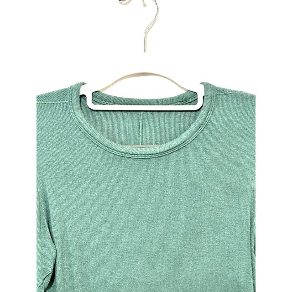 Lululemon 8/10 Hold Tight Long Sleeve Green Ribbed Soft Jersey Modal T-Shirt - Picture 3 of 6